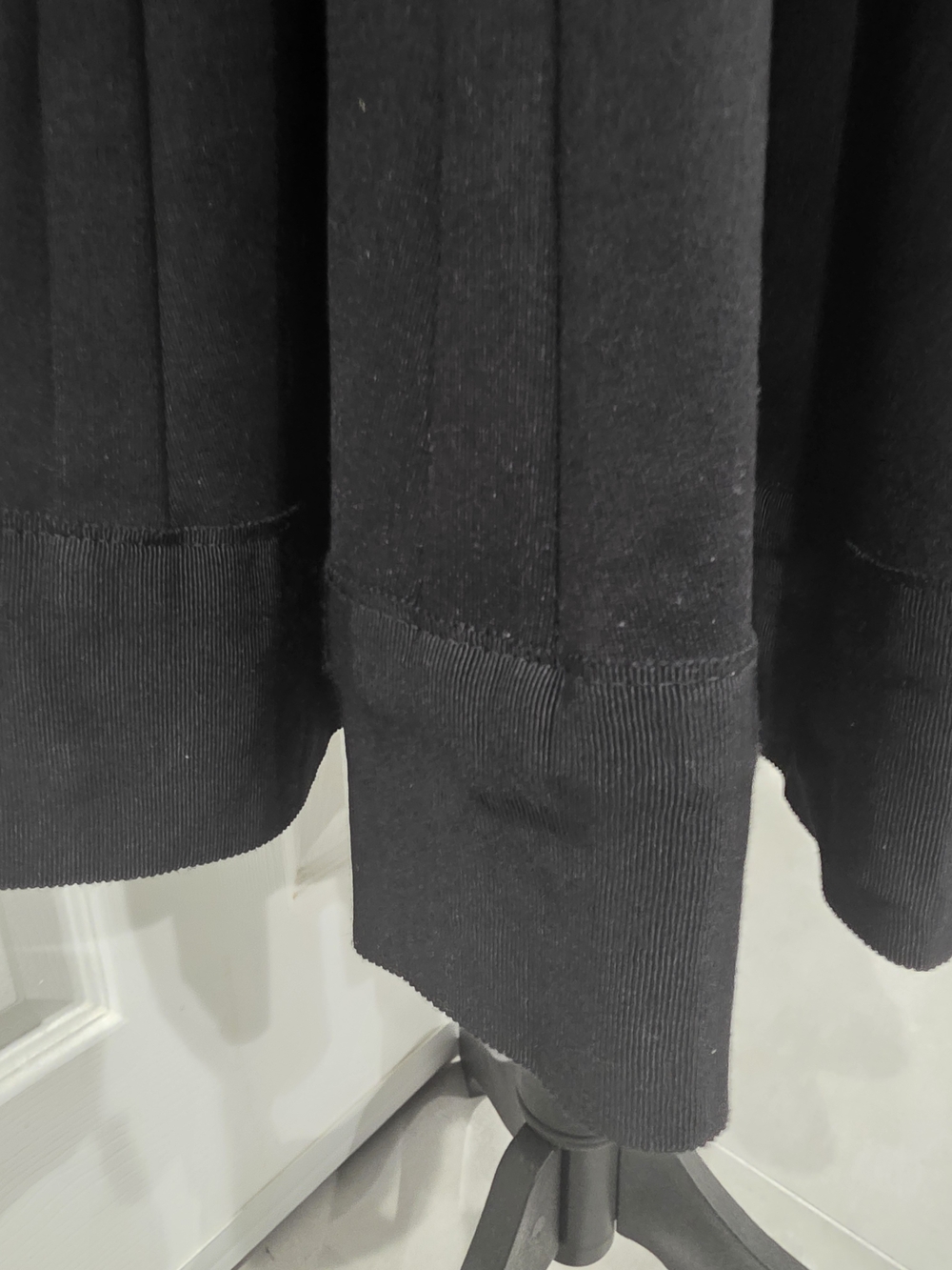 Givenchy dress featuring a contemporary design, a ruffled skirt, and a subtle pr - Picture 10 of 11